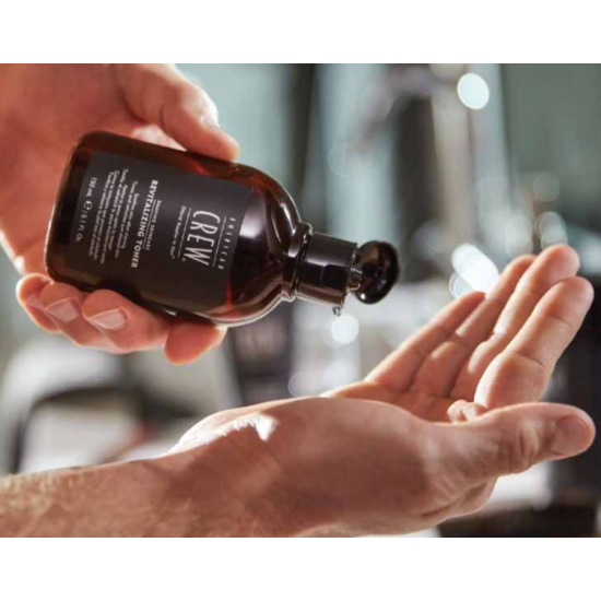 Восстанавливающий лосьон после бритья REVITALIZING TONER American Crew 150 мл 