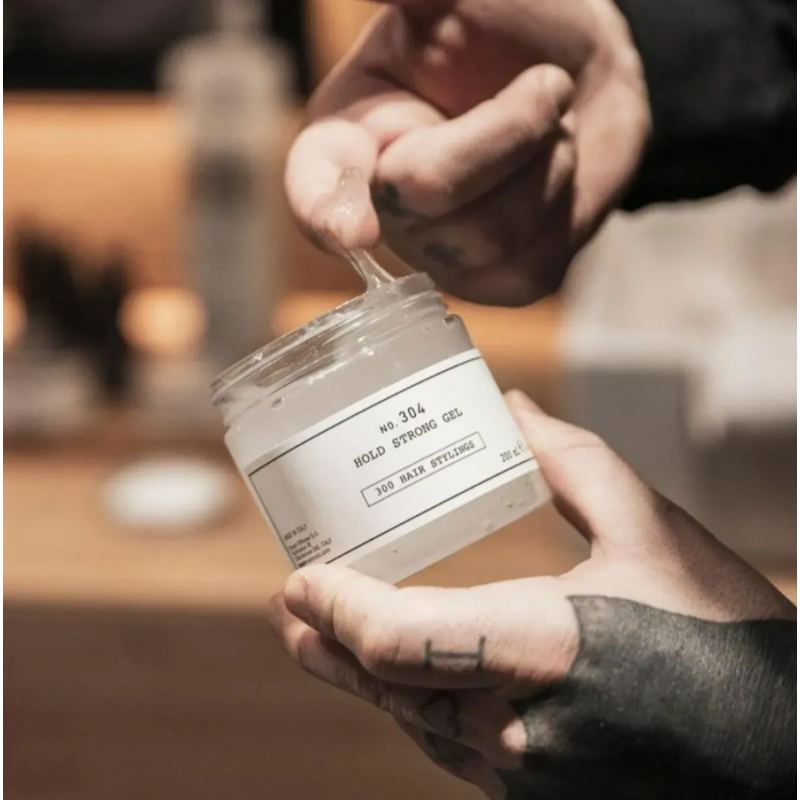Гель для волос сильной фиксации No.304 Hold Strong Gel DEPOT 200 мл