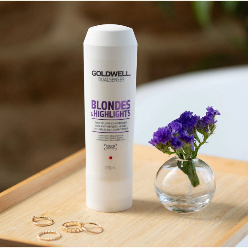 Бальзам анти-жовтий для освітленого волосся Dualsenses Blondes Highlights Goldwell
