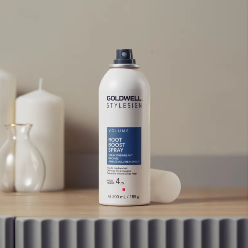 Спрей для прикореневого об'єму волосся сильної фіксації Stylesign Volume Root Boost Spray Goldwell