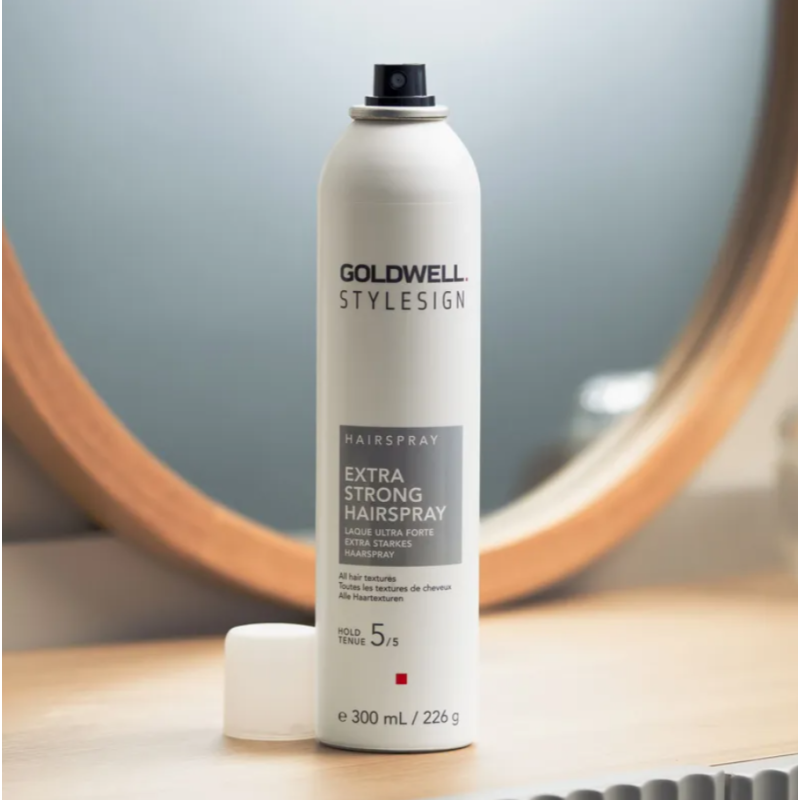 Спрей для укладання волосся екстрасильної фіксації Stylesign Extra Strong Hairspray Goldwell