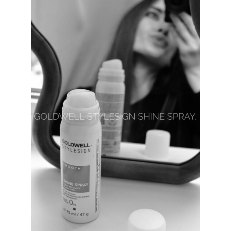 Спрей для захисту від вологи та блиску волосся без фіксації Stylesign Smooth Shine Spray Goldwell