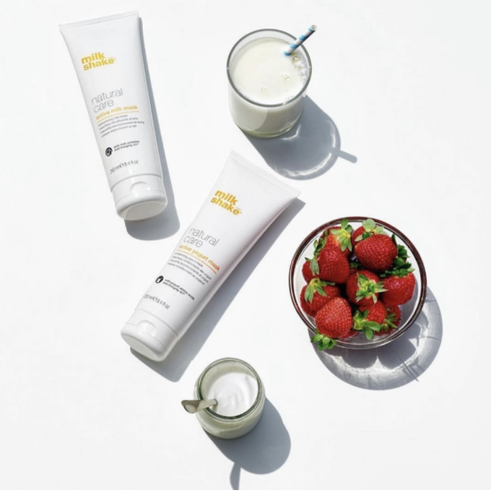 Маска живильна для волосся на основі йогурту Active Yogurt Mask Milk Shake 