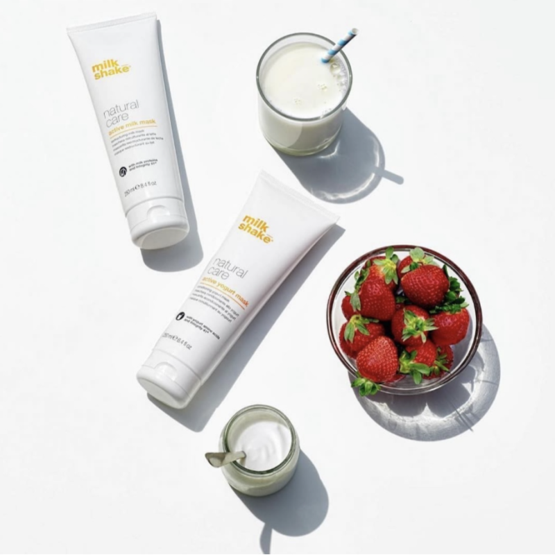 Маска живильна для волосся на основі йогурту Active Yogurt Mask Milk Shake 