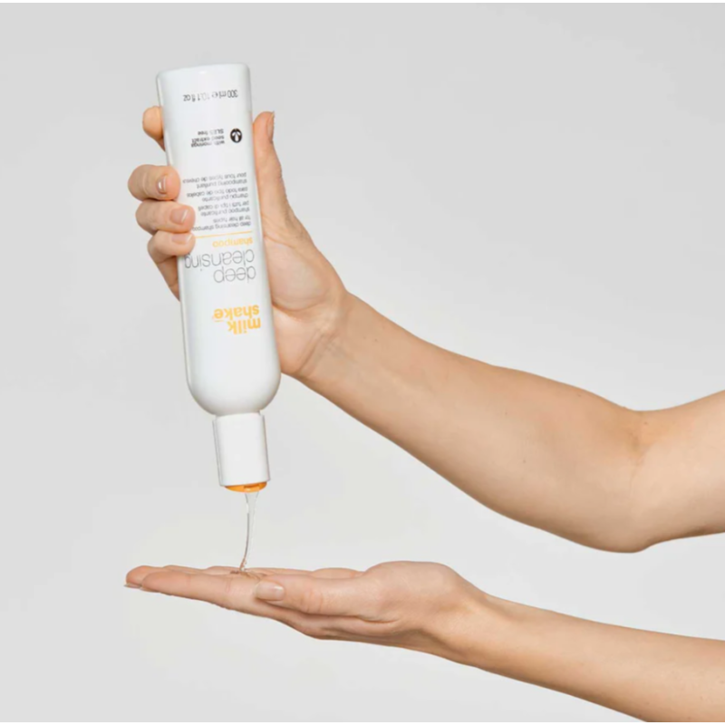Шампунь для глибокого очищення Deep Cleansing Shampoo Milk Shake 