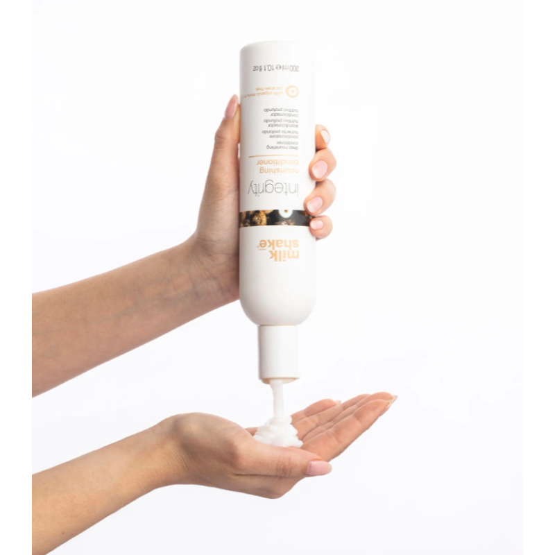 Шампунь питательный с антифризовым эффектом Integrity Shampoo Milk Shake 