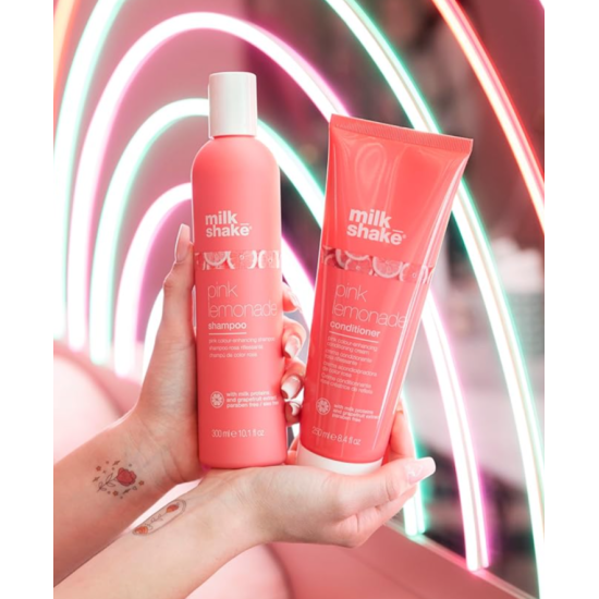 Шампунь для світлого волосся Pink Lemonade Shampoo Milk Shake 