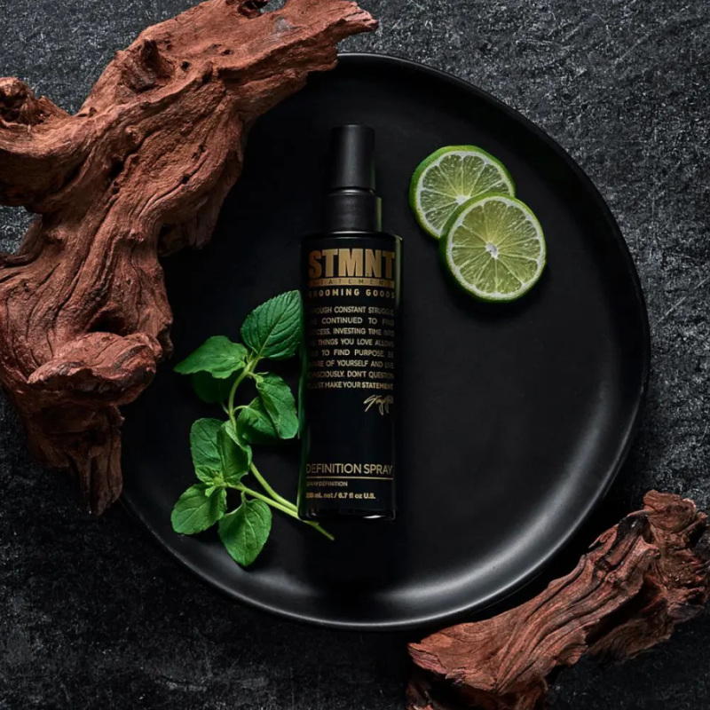 Спрей для створення виразних зачісок Definition Spray Grooming Goods STMNT 200 мл