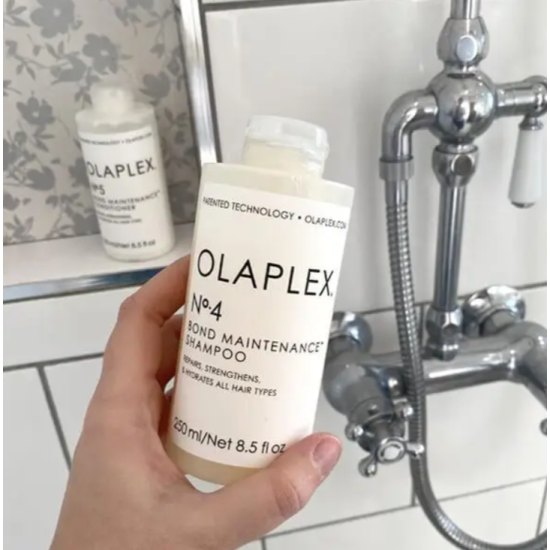Шампунь для захисту волосся Olaplex Nº4 Bond Maintenance Shampoo 250 мл
