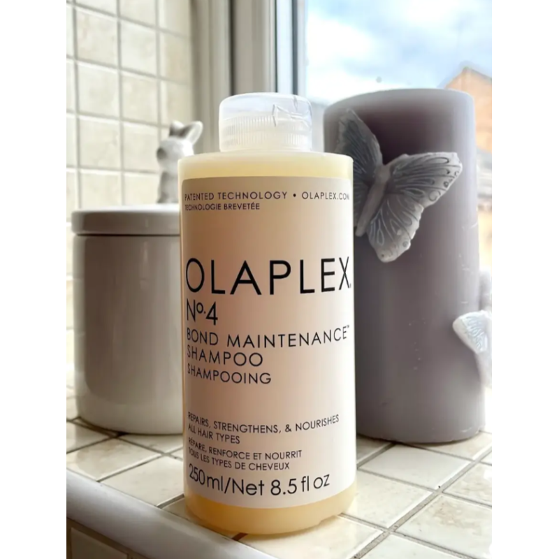 Шампунь для захисту волосся Olaplex Nº4 Bond Maintenance Shampoo 250 мл